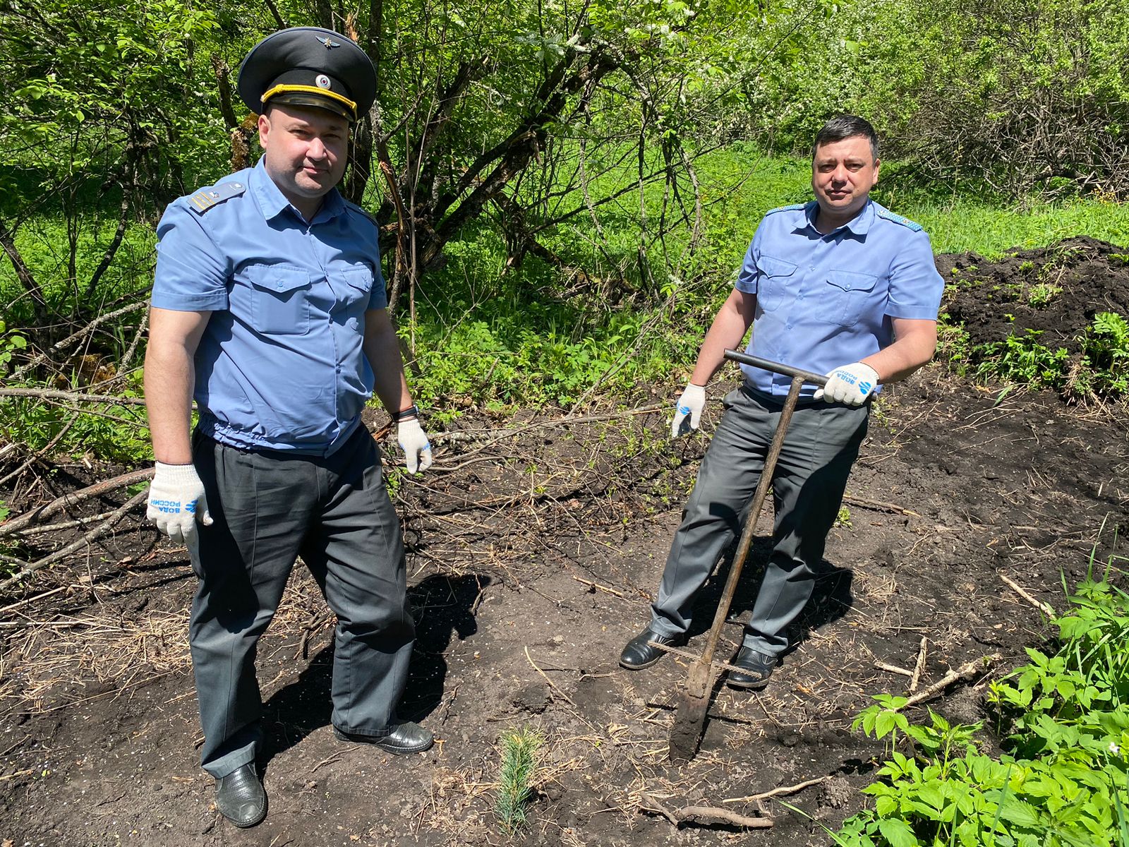 Участие сотрудников Госавтодорнадзора по Республике Алтай в международной акции «Сад памяти»